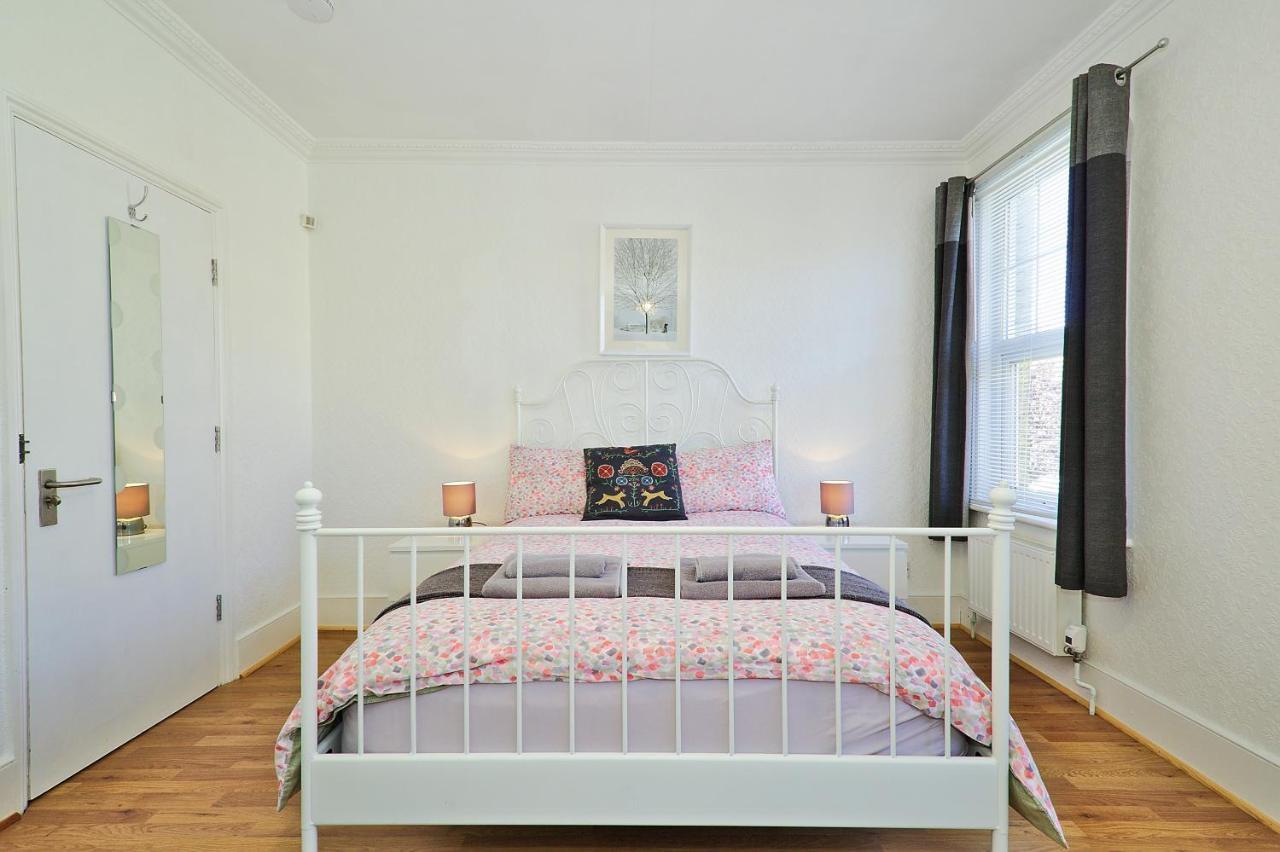 Ceres Lodge Plumstead  Kültér fotó
