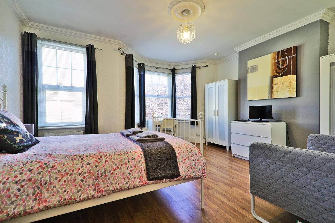 Ceres Lodge Plumstead  Kültér fotó